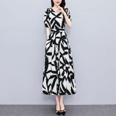 Plus Size Slimming Waist-cinching Polyester Dress for Middle-aged Mothers