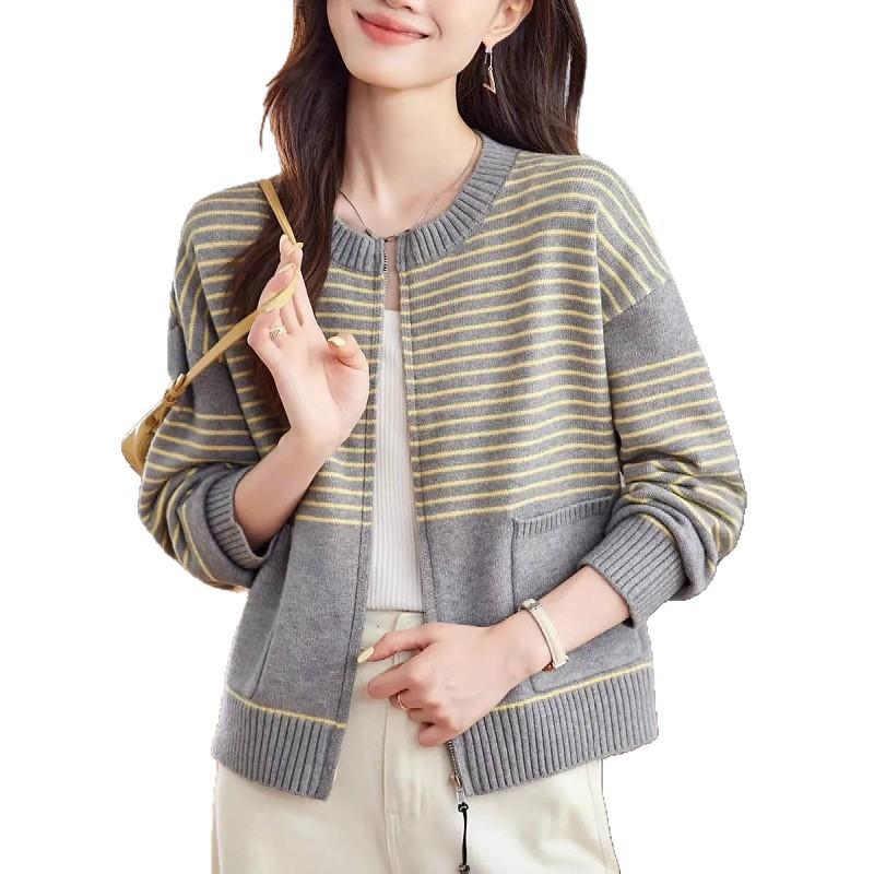 Spring and Autumn Casual Loose Zipper Knitted Cardigan Women's Outer Striped Top Autumn Large Size Coat