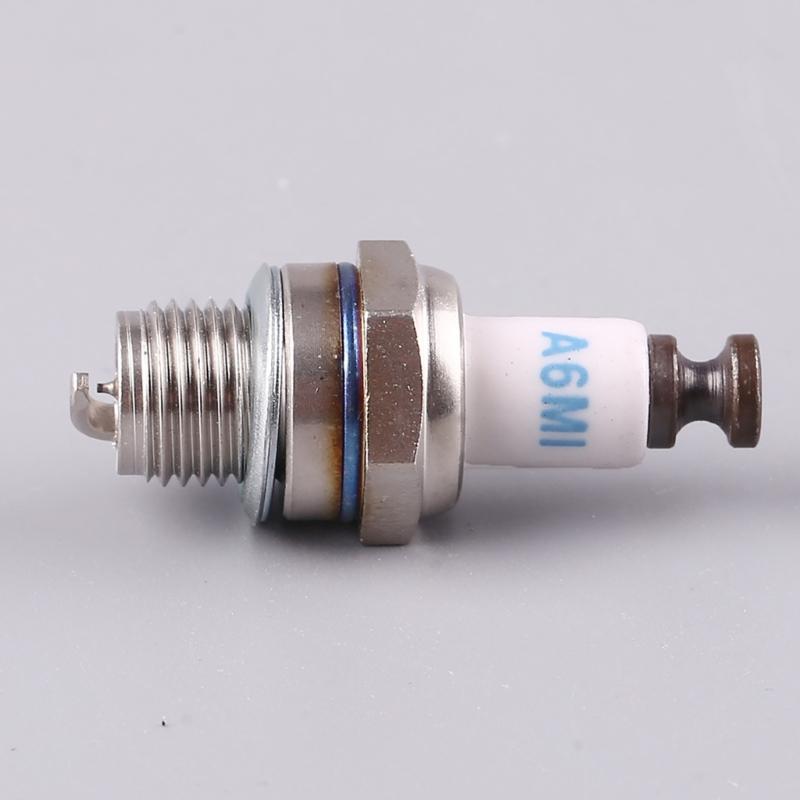 Sparking Plug For 15BM 20SBM 20RE 26BM 32CC Gasolines Chainsaw And Brush Cutter Motosierra Gasolina Chainsaws Spare Part