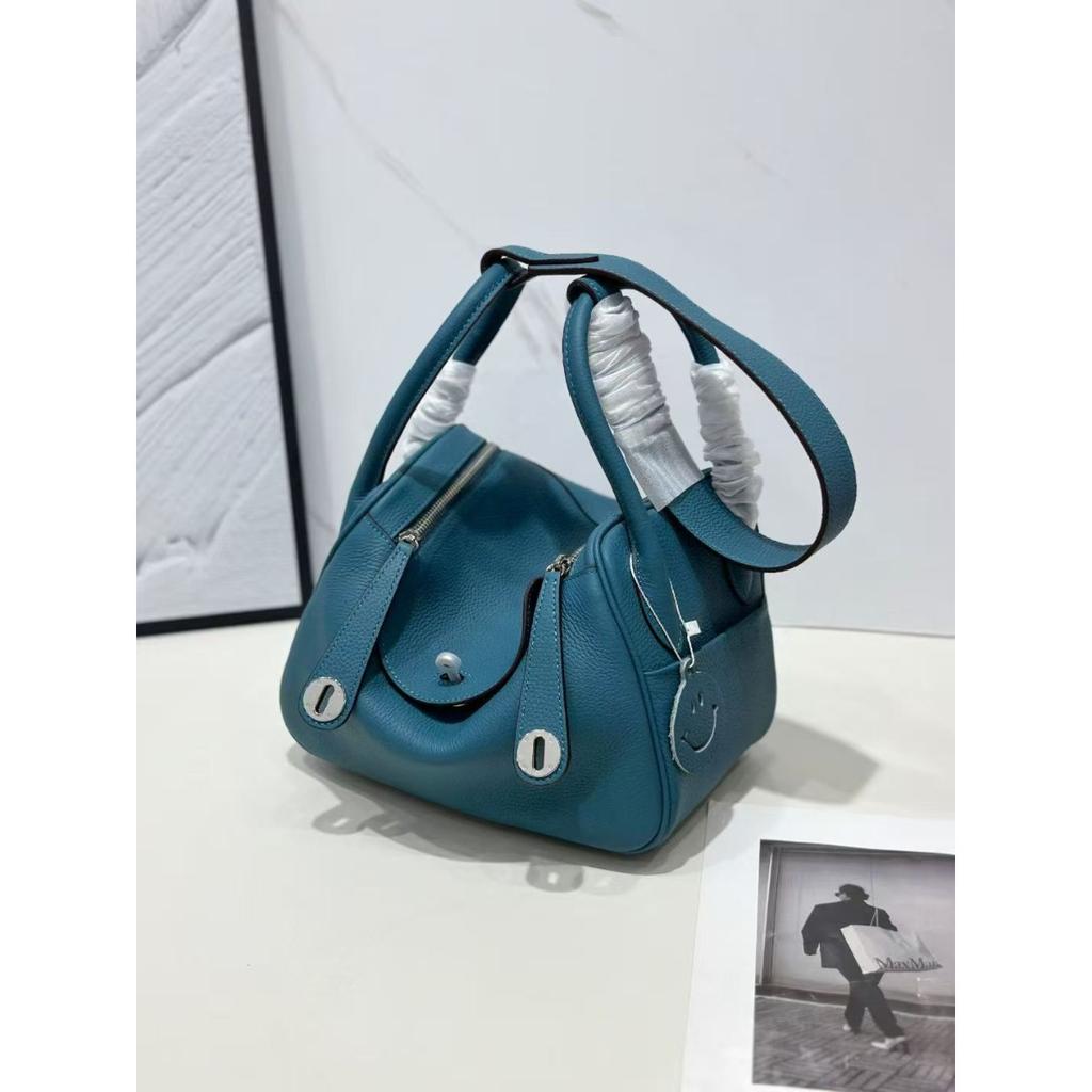 New leather pillow bag women's bag one-shoulder hand-held fashionable and versatile temperament mature woman bag