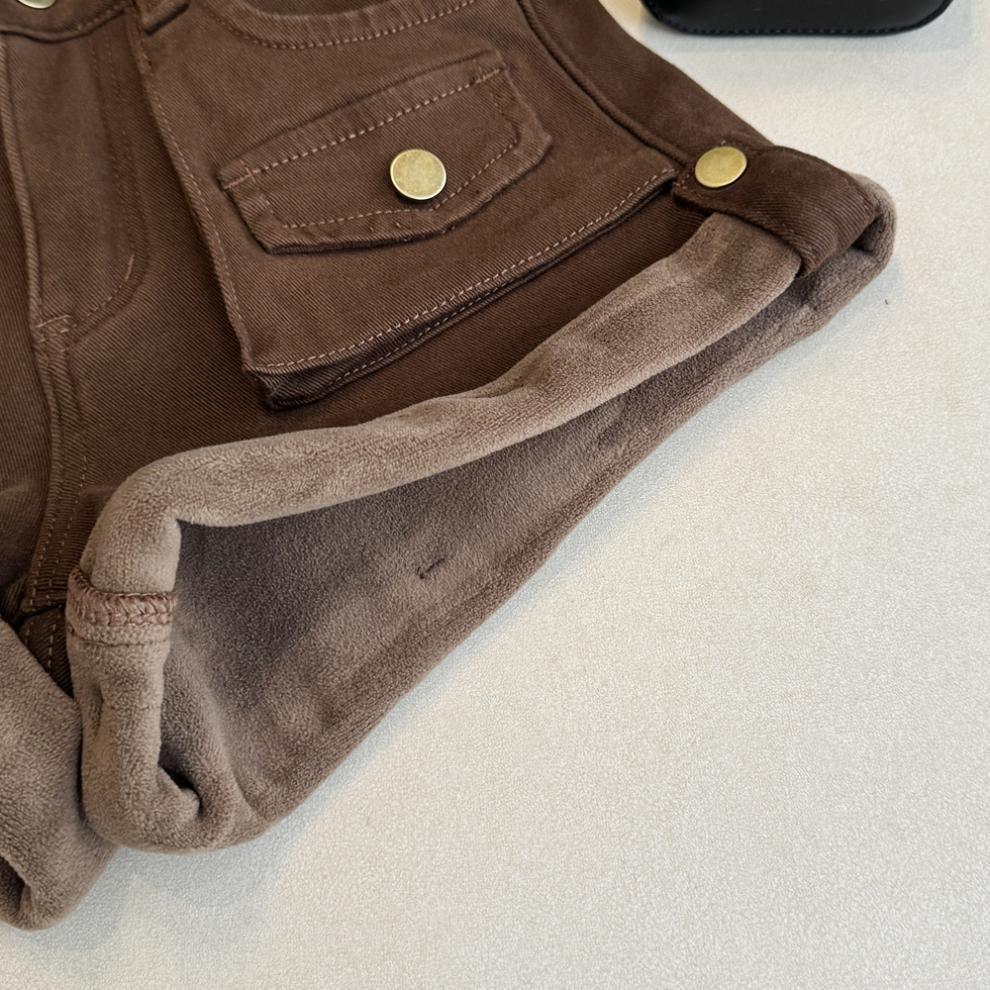 Autumn/Winter Plus Velvet High-Waisted Slimming A-Line Denim Shorts with Rolled Hem and Cargo Style