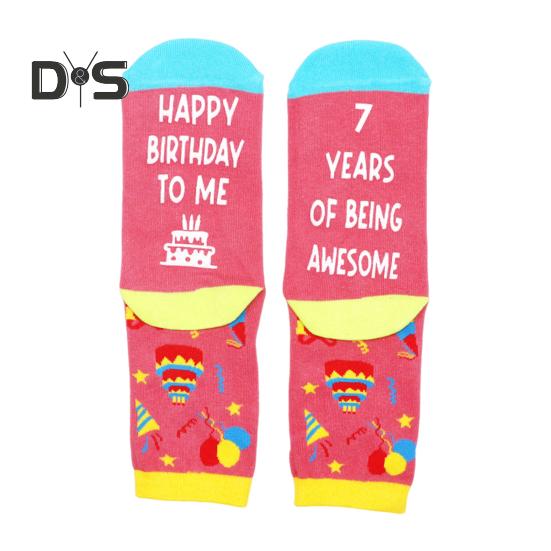 

1 пара носков унисекс на день рождения с буквенным принтом, средней длины, толстые, сохраняющие тепло, носки-тапочки со скрытым благословением, нескользящие, трикотажные, повседневные, спортивные носки A