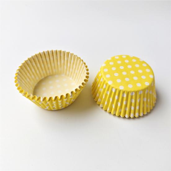 Food Grade Baking Paper 100PCS Disposable Cupcake Liners, Food-Grade Greaseproof Cups, Polka Liners Dot Print Standard Muffin Molds for Home
