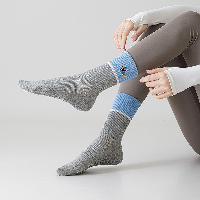 Yoga Socks Women Silicone Anti-slip Professional Indoor Workout Pilates Socks Cartoon Dog Embroidery Cute Fitness Sports Socks