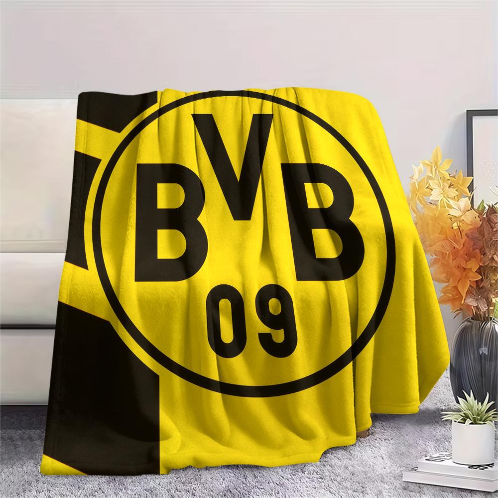 Borussia Dortmund, wzór Koc flanelowy, Wysoka jakość, Wygodny na każdą porę roku, Wystrój domu, Ciepło i komfort, Idealny na prezenty.