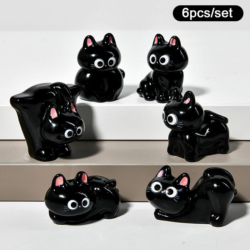 Figurine Miniature Cartoon Cat Micro Landscape Resin Ornaments For Home Decorations Cute Kitten Desktop Room Decoration