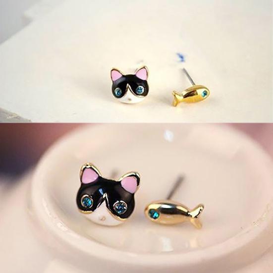 1 Pair Korean Women Cute Cat Fish Rhinestone Stud Earrings Fashion Jewelry