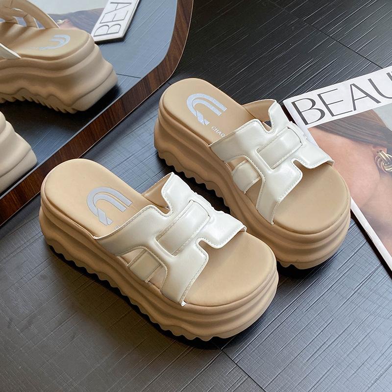 

Sheepskin version~ cool slippers women s new versatile summer wear high-end fashion thick bottom height 8cm sandals 34