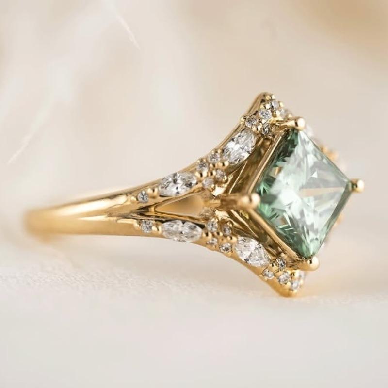 European and American new able square emerald zircon inlaid luxury personalized women's ring