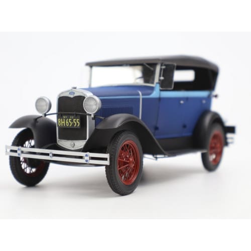 ICM 1/24 Scale Ford Model A Phaeton Soft Top (1930s) Plastic Model Kit 24050