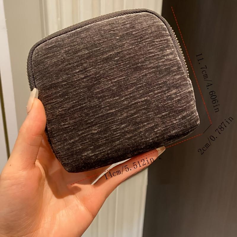 1 Piece, Available in Two Colors, Tassel Pouch for Storage, Compact and Lightweight, High-Capacity Zippered Storage Bag for Earrings, Bracelets