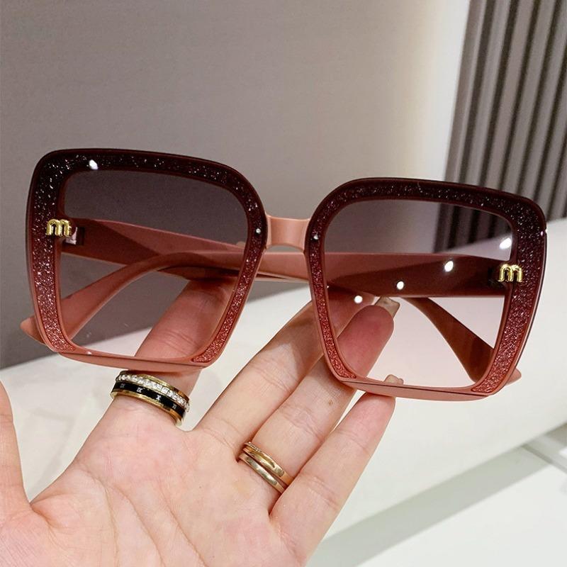 Square Gradient Frameless Sunglasses for Women Beach Fashion Anti Radiation Shades UV400