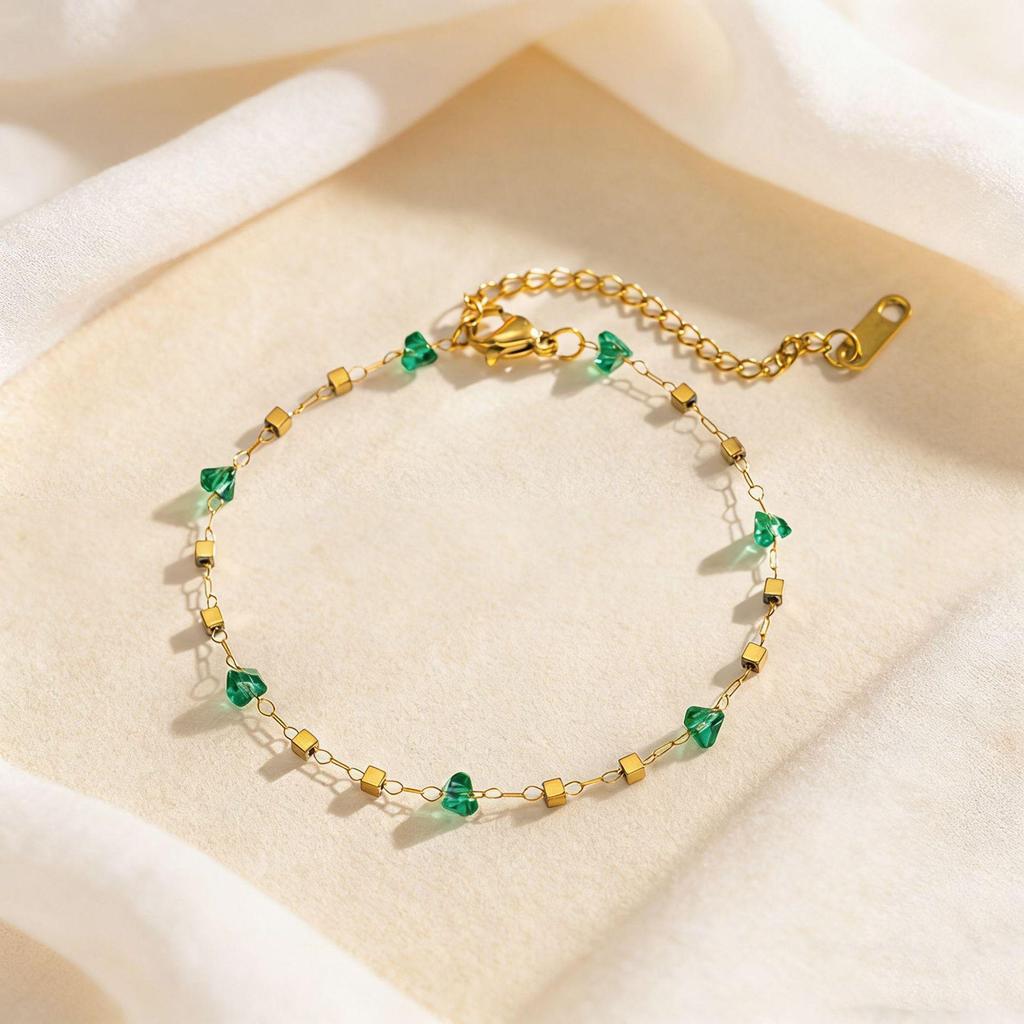 Elegant 18K Gold Titanium Steel Bracelets: European & American Fashion, Non-fading, Women's Versatile Personality Hand Jewelry