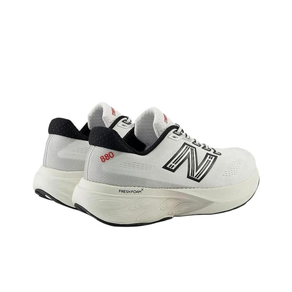 New Balance Fresh Foam X 880 V15 Versatile Comfortable Supportive Responsive Running Shoes Men sneakers White Black M880P15