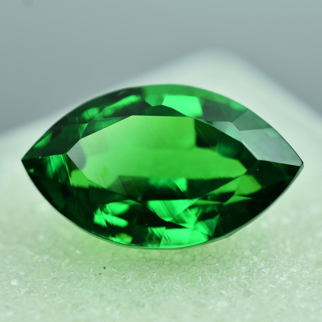 9Ct Natural Tsavorite Garnet Loose Gemstone Quality Eye Clean Green Marquise Cut