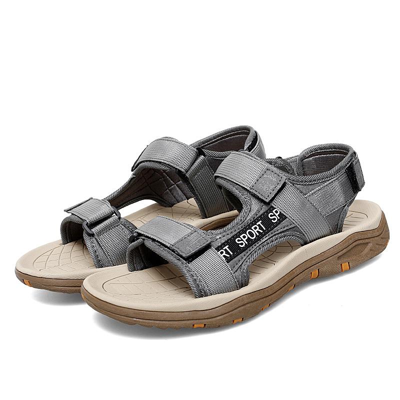 Fashion Summer Luxury Brand Men Sandals Fashion Design Breathable Casual Shoes Men Soft Bottom Outdoor Beach Sandals Men Walking Shoes