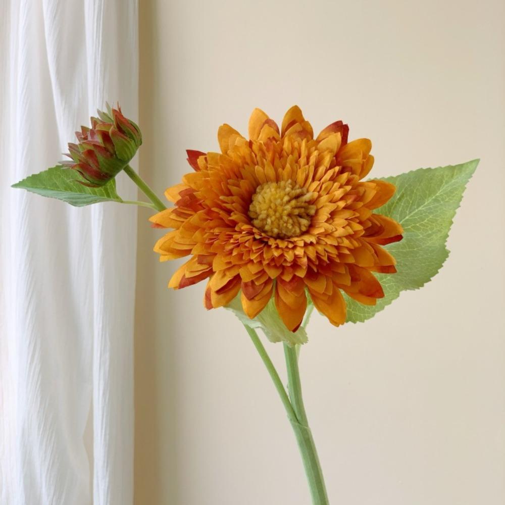 

Vintage Artificial Sunflower Branch Velvet Silk Artificial Autumn Decor Party Supplies помаранчевий