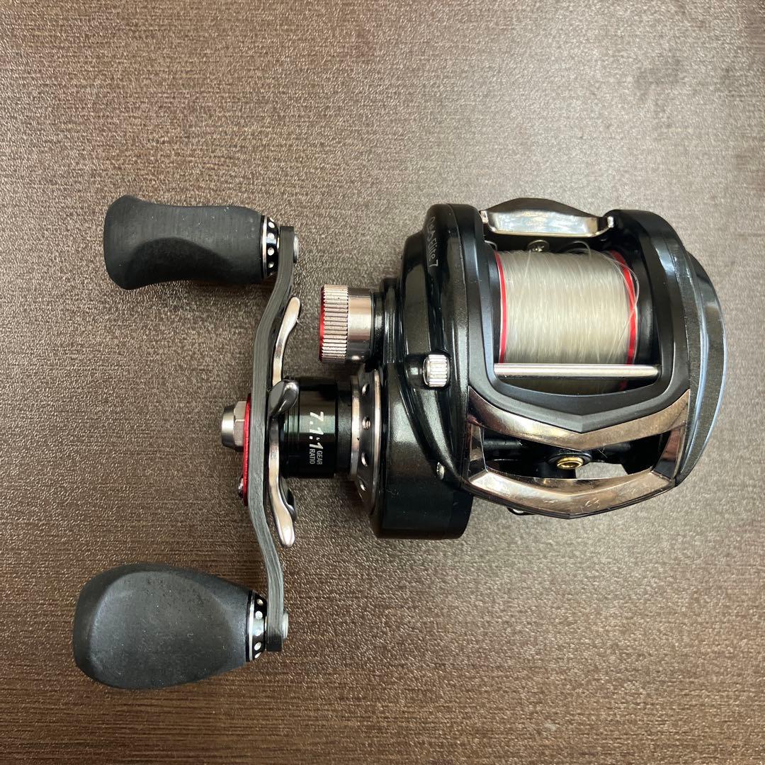 Used Abu Garcia Revo Elite7 Used Black Bus