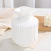 European-Style Minimalist Ceramic-Look Plastic Vase for Small Fresh Flower Arrangements