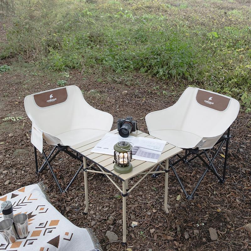 Xiannoudorji Portable Three-Piece Outdoor Folding Table and Chair Set for Camping and Picnics
