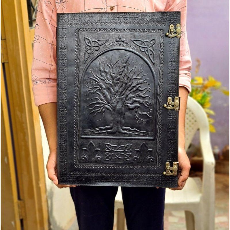 

Large Leather journal, Large Photo albam, Tree of life embossed journal, Wedding guest book, Grimoire journal 13 x 10 in Lined Paper чорний