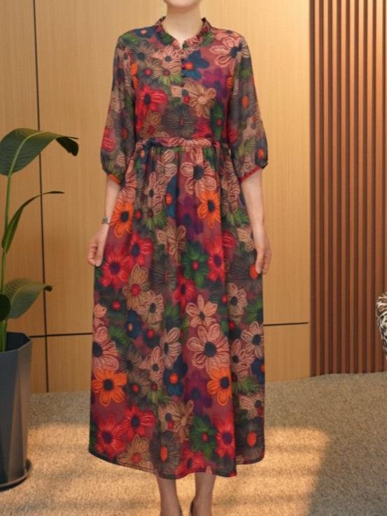 Elegant Slimming Plus Size Beach Dress for Middle-aged and Elderly Women - Noble, Belly-Hiding, Waist-Cinching Long Dress