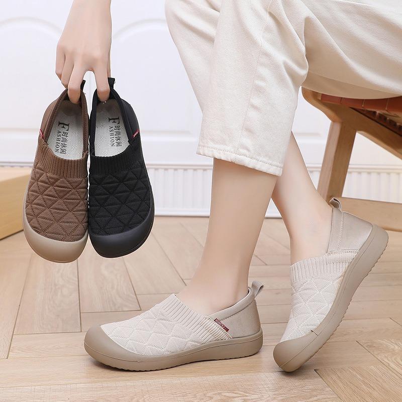 Spring and Autumn new women's single shoes non-slip soft sole one-pedal lazy shoes flat sole light single shoes casual breathable mother shoes