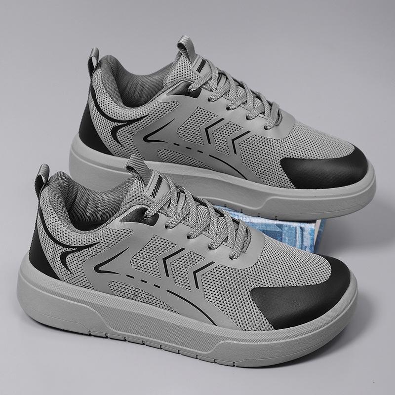 Large Size Wide-headed Board Shoes, New Lightweight Mesh Breathable Sneakers, Fat and Not Squeezing Feet, Loose Men's Shoes
