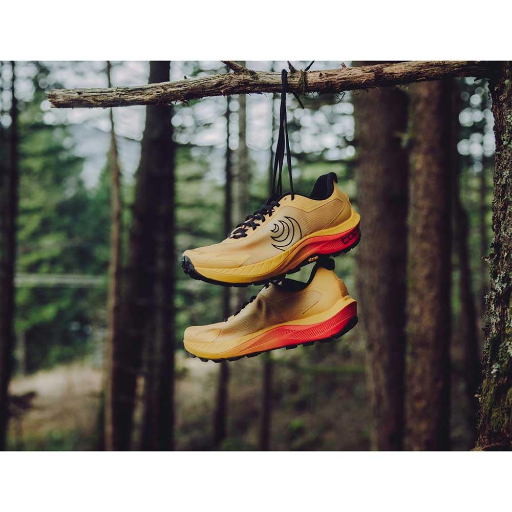 Topo Athletic MTN Racer 4 Hiking Size Cm Shoes, Men's, Mango/Black, 26.0