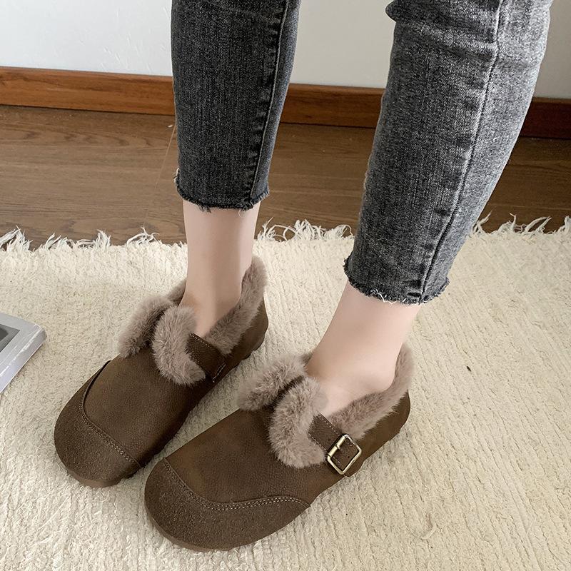 

2025 autumn and winter retro new comfortable and warm grandma shoes women s one-pedal Boken shoes fluffy shoes maternity cotton shoes 41