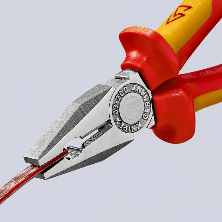 Vde Insulated Universal Pliers 200Mm - Kn 03 06 200