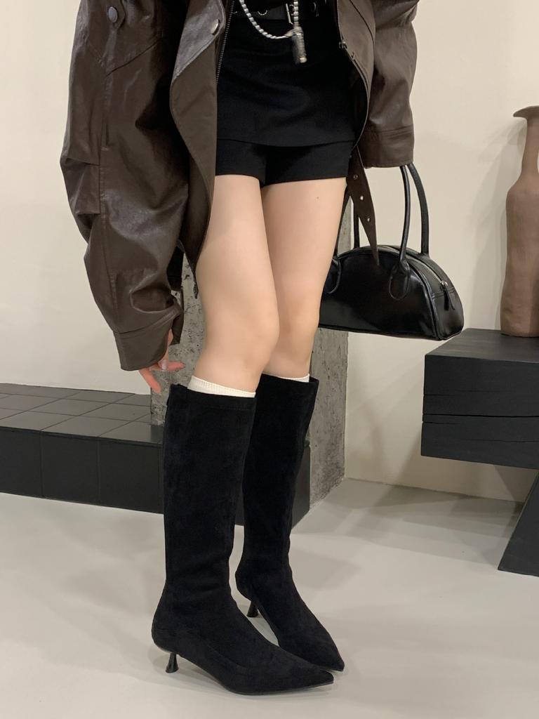 2025 New Autumn and Winter New Suede Boots Fashionable and Simple Thin Heels Medium Heel Temperament Thin Boots