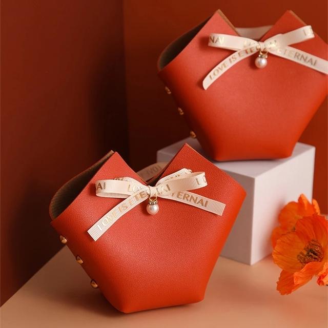 10 pezzi distribuiscono sacchetti regalo in pelle rosa, bomboniere per ospiti, mini borsetta con nastro, scatola per imballaggio di caramelle, decorazioni per feste