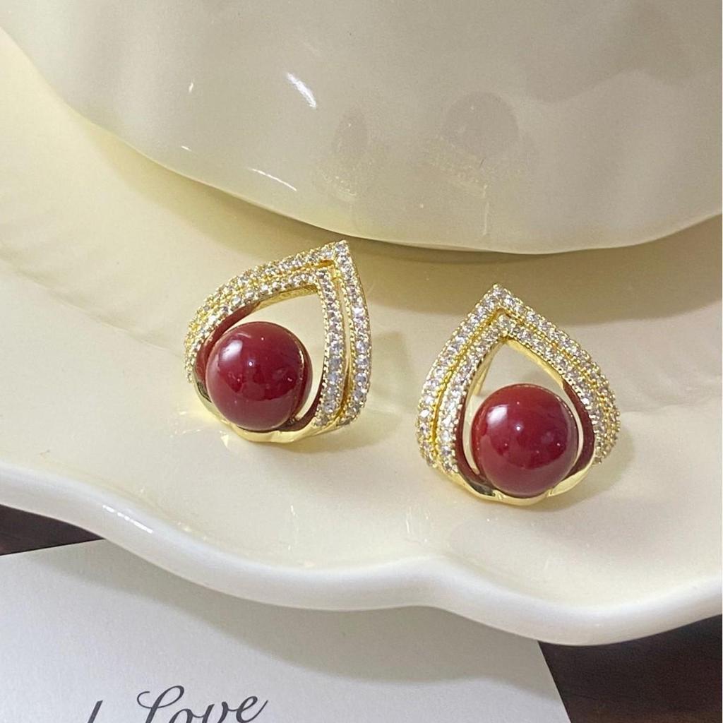 Elegant Zirconia-Studded Red Pearl Geometric Earrings