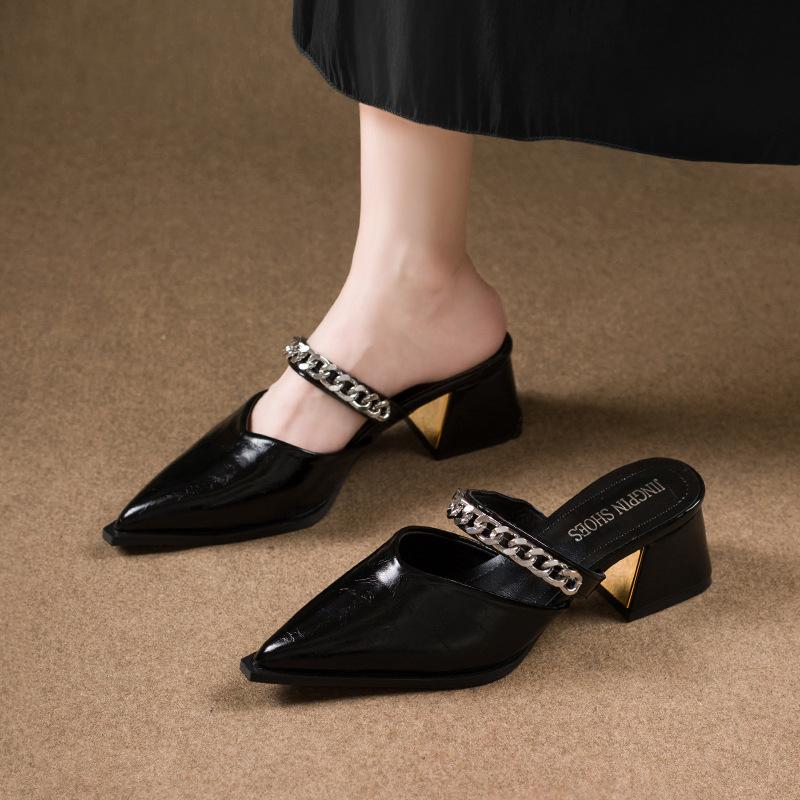 Internet-Berühmtheit Halbschuhe Damen Baotou 2025 Sommer neu Koreanische Version vielseitig Oberbekleidung dünner Absatz hoher Absatz spitz kühl Slipper Damen