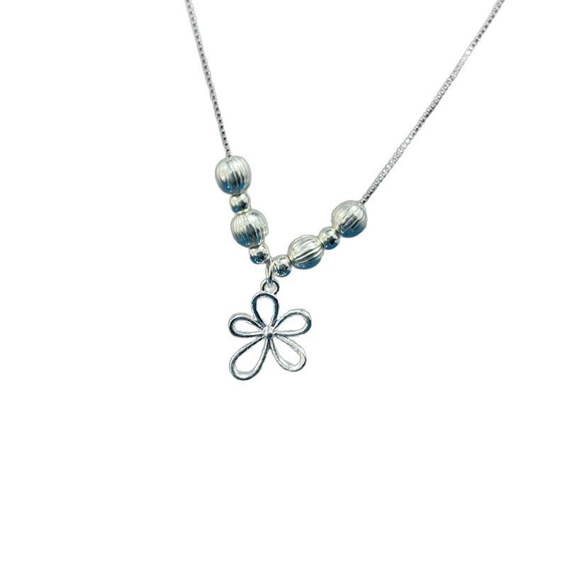 Silver Cold Feeling Hollow Flower Beaded Necklace Women's High Sense Light Luxury Niche Huge Good-looking Collarbone Chain Neck Chain