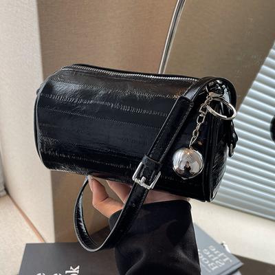 Schicke tonnenförmige Achseltasche für Damen Mode Neu Silber Einzelne Schulter Umhängetaschen Damen Lässig Vielseitig Münzbörse