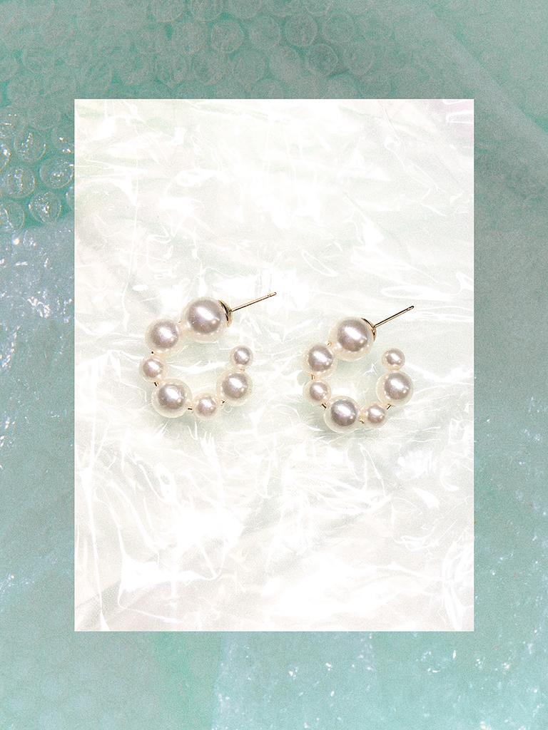 One Enough Sugar Pearl Earrings
