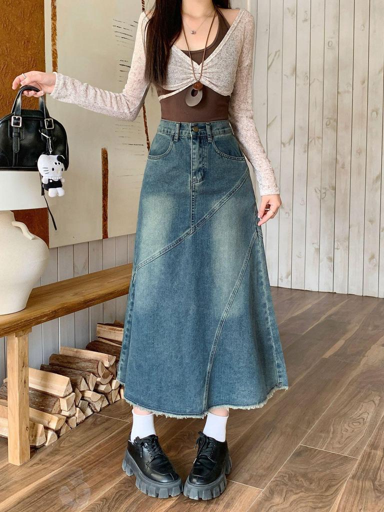 2026 Spring Plus Size A-line Denim Skirt with Retro Frayed Hem, High Waist, Mid-Length, Loose Fit.