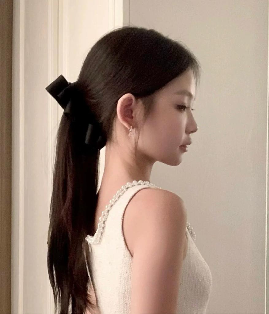 Korean Black Satin Bow Banana Clip Women's Back Head Hair Vertical Clip Temperament Ponytail Clip Hairpin Headdress