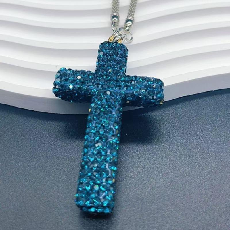 Elegante Crucifijo de Arcilla Colgante con Acento de Cristal para Espejo Retrovisor de Coche Accesorios Colgantes para el Interior del Coche
