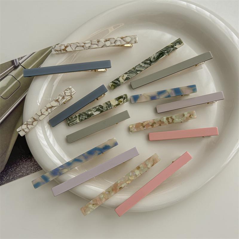

Retro French Korean Acetate Duckbill Side Hairpin Clip for Bangs and Stray Hair