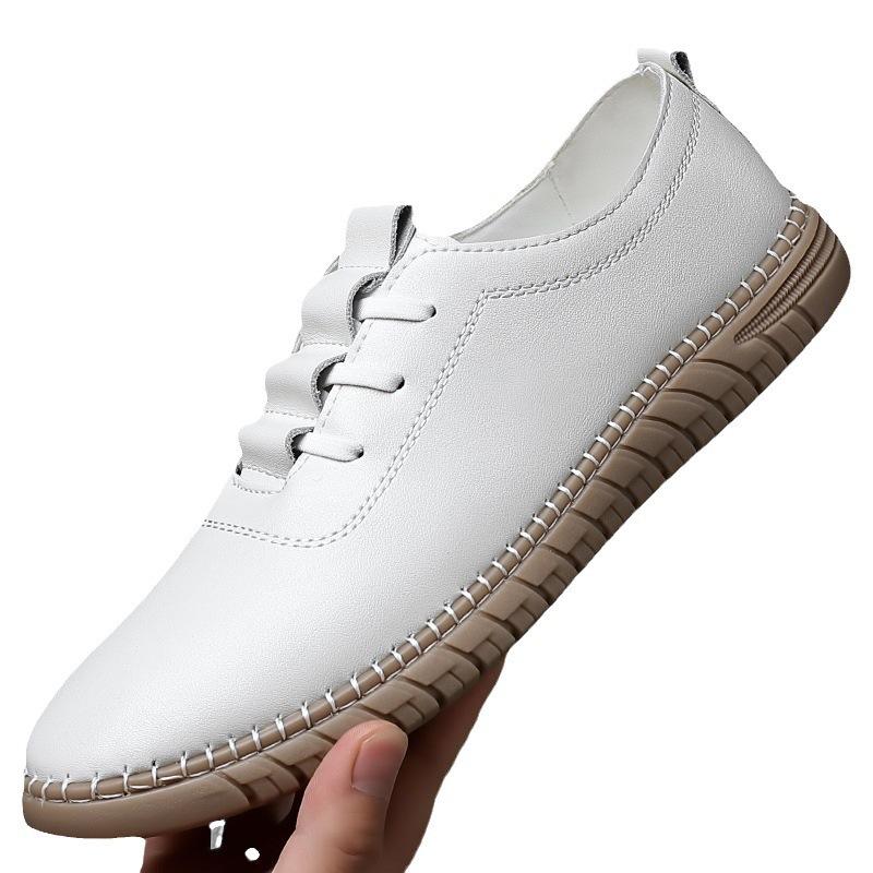 Malé bílé boty pánské podzimní nové všestranné jednopedálové ležérní boty z kůže s měkkou podrážkou, tenké protiskluzové boty pro táty středního věku, Doudou