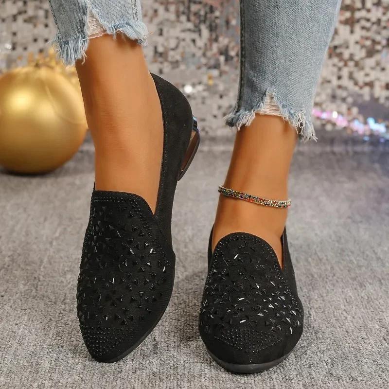 

Мода 2024 года, горячая распродажа женской обуви One Kick, женские туфли-лодочки, осенние туфли с острым носком и блестками, однотонные, повседневные, удобные туфли на низком каблуке 37 чёрный