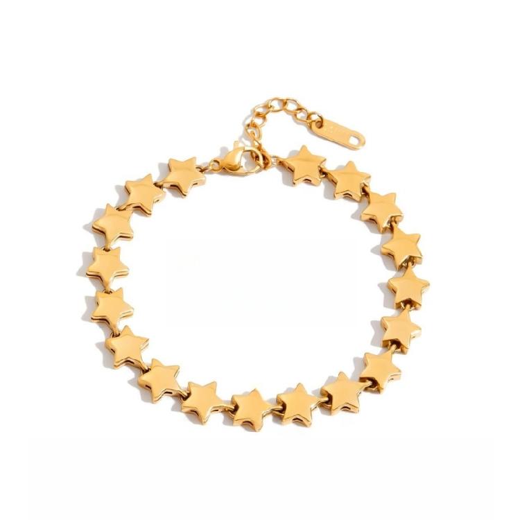 Versatile Length Heart Charm Bracelet Crafted With Allergy Friendly Stainless Steel And Sparkling Cubic Zirconia Stones