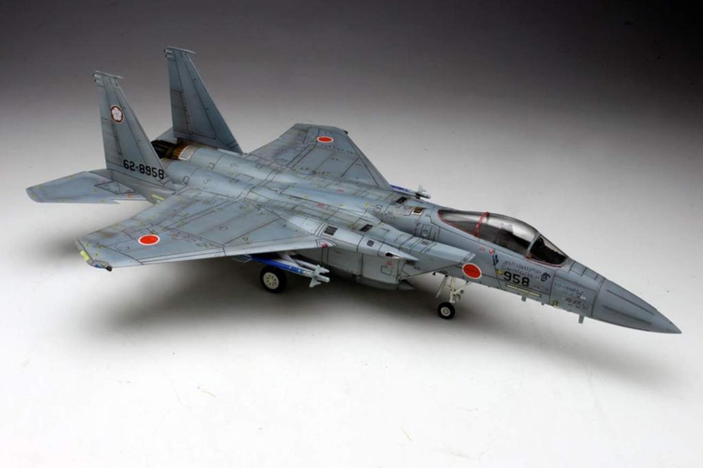 PLATZ Air Force Main Fighter Eagle with Camouflage Pattern Sheet Plastic Model 1/72 Self-Defense F-15J AC-16SP