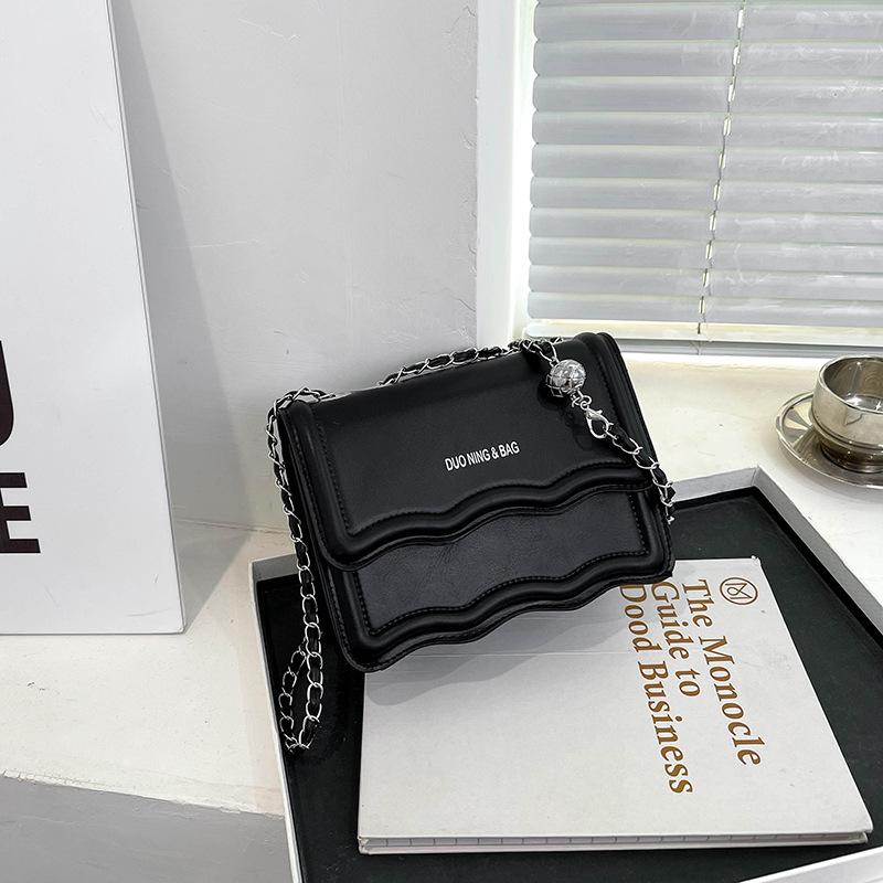 Spring and summer new retro women's bag bag solid color simple fashion casual bag chain shoulder messenger bag
