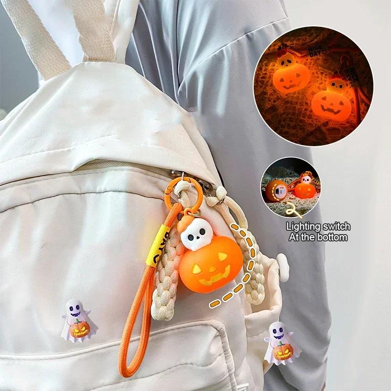 New Halloween Pumpkin Lamp Keychain for Men and Women, Cartoon Skull Model, Car Bag Pendant, Keyholder Accessories, Kawaii