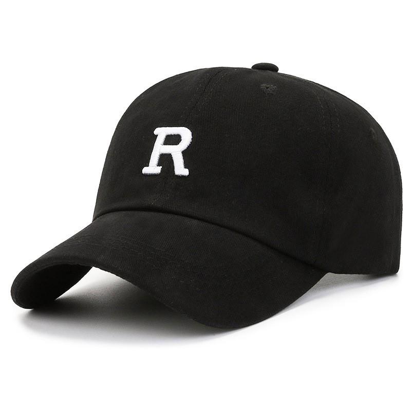 Modna czapka baseballowa unisex w stylu koreańskim – haftowana, z daszkiem typu kaczuszka, do noszenia na co dzień i na zewnątrz.