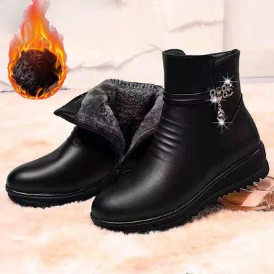 Leather Women Boots Winter Thick Wool Lined Leather Women Snow Boots Large Size Women Winter Shoes